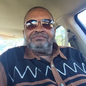 Meet your Posher, Kenney